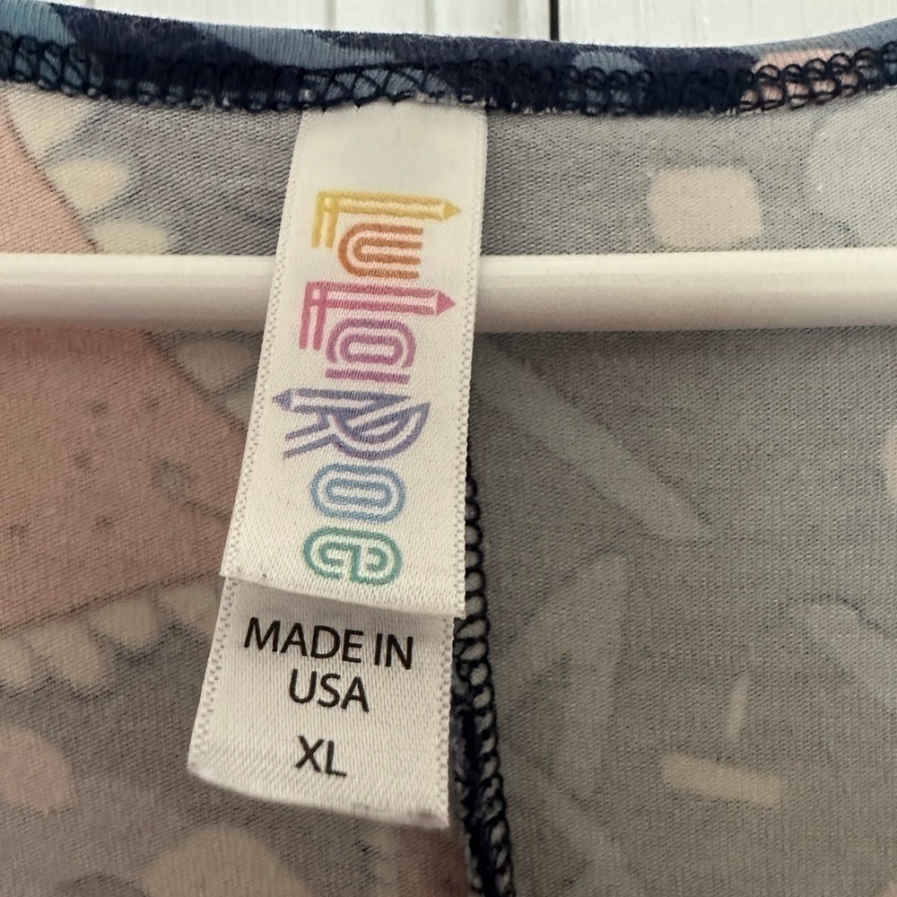 LulaRoe Perfect T - Picture 5 of 5